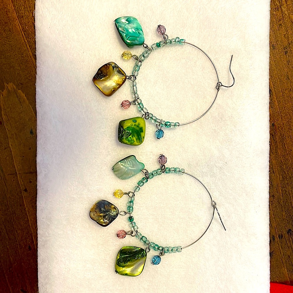 HOOP EARRINGS